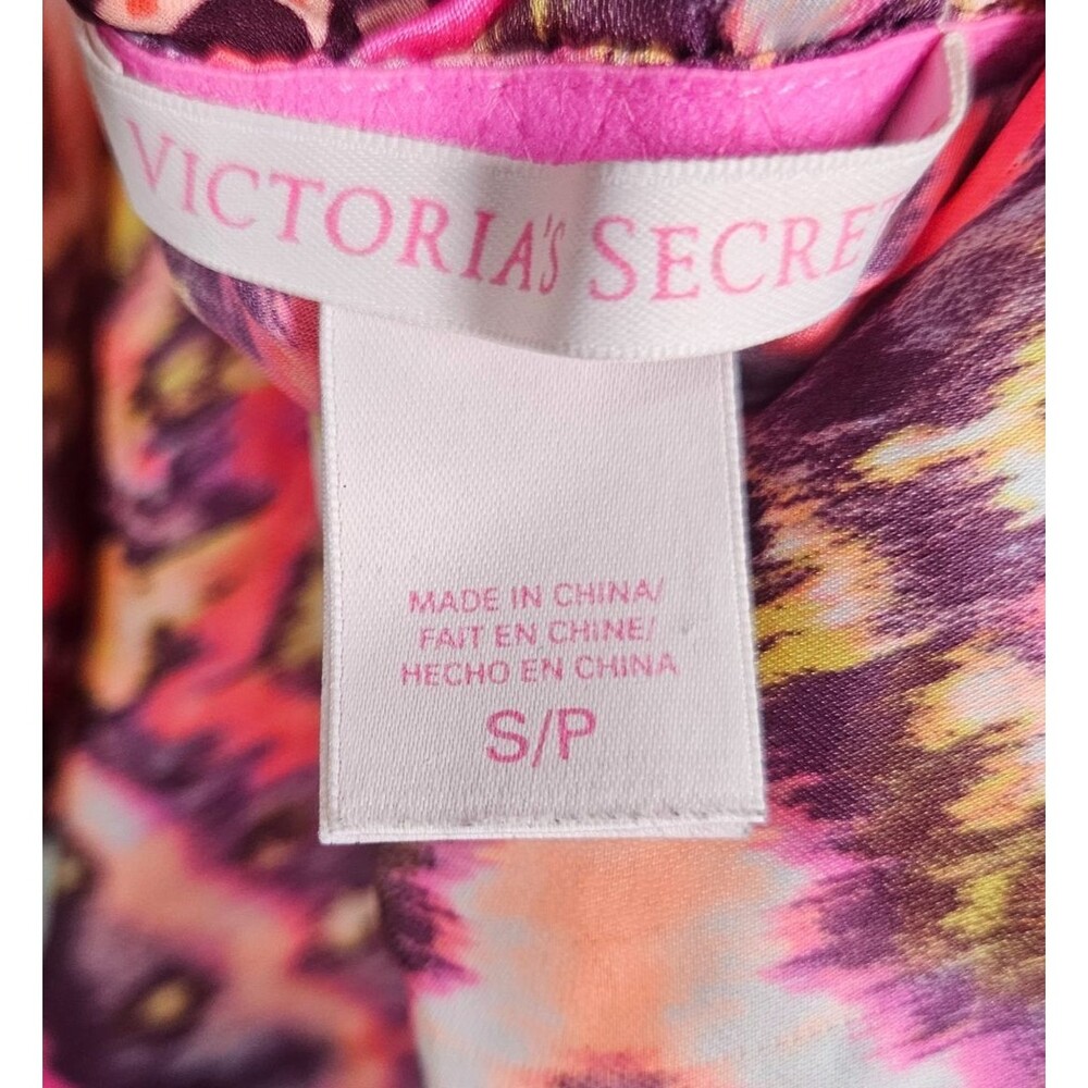 Victoria's Secret Camisole Top S Pink Purple Ikat Print Ruffle Trim Fairycore - Picture 2 of 8